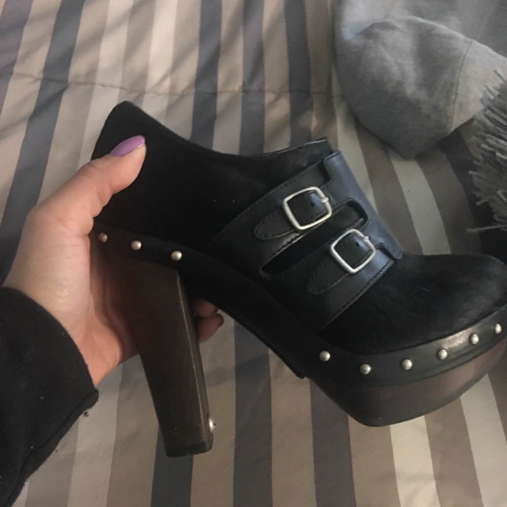 Ugg heal